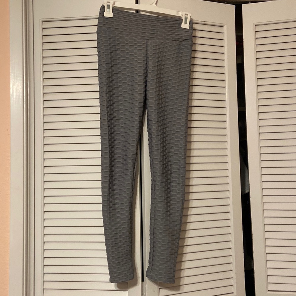 grey runched leggings